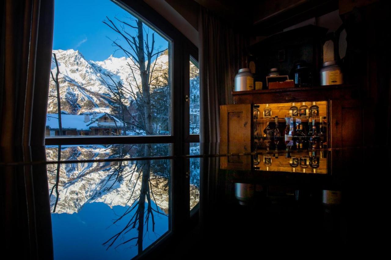 Gran Baita Hotel & Wellness Courmayeur Exterior photo